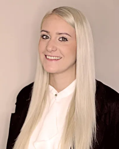 Porträt Ana-Lena Trinkl